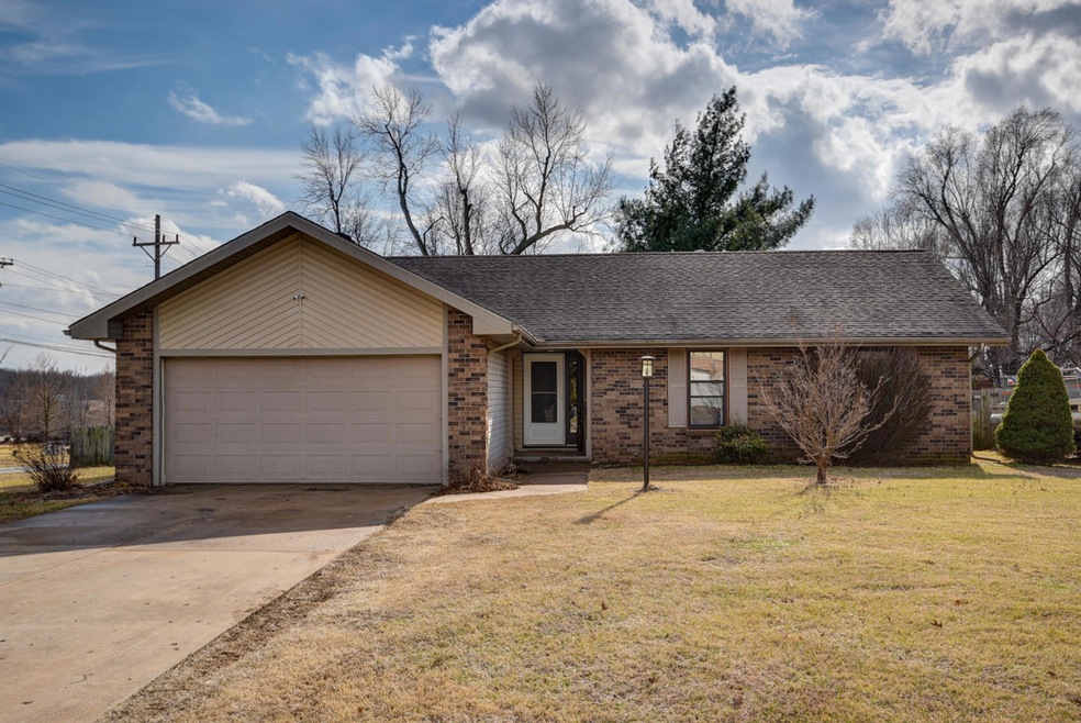 3108 W Broadmoor-61
