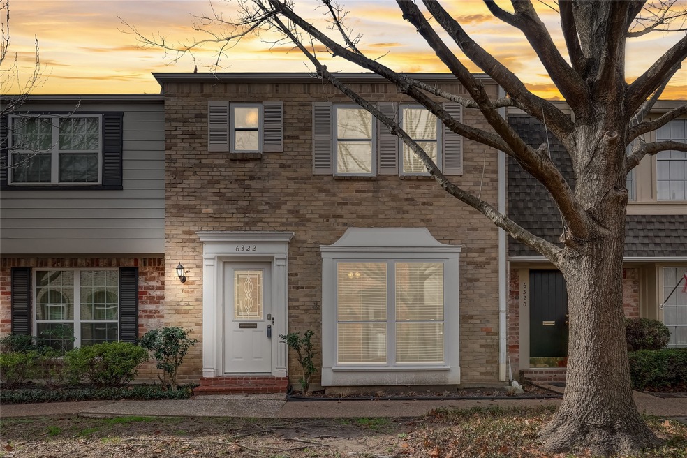 6322 Briar Rose Dr unit 199, Houston, TX 77057 - photo 1