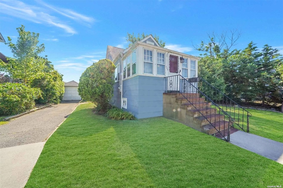 233 Garfield St, Freeport, NY 11520 - photo 1