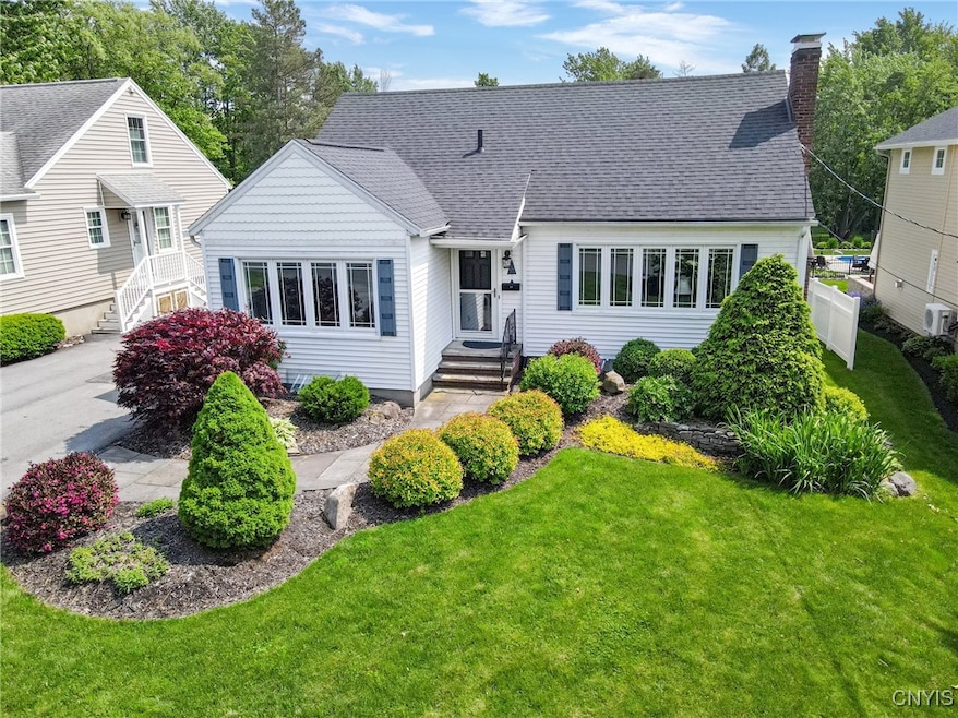 For Sale $639,000 • Co-Listing Agent