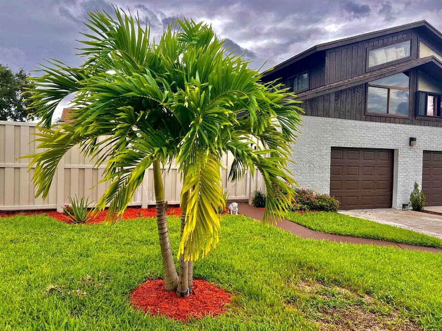 9634 Boca Gardens Cir N unit A, Boca Raton, FL 33496 - photo 1