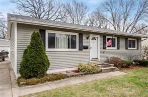 255 Wiley Blvd NW, Cedar Rapids, IA 52405 - photo 1