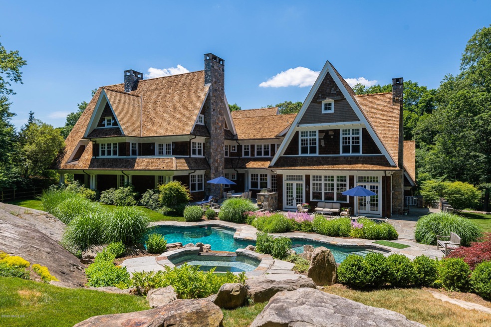 54 Rock Maple Rd, Greenwich, CT 06830 - photo 1