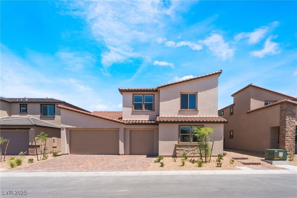 View of front of property featuring stucco siding,