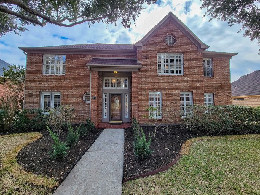 15947 Knolls Lodge Dr, Houston, TX 77095 - photo 1