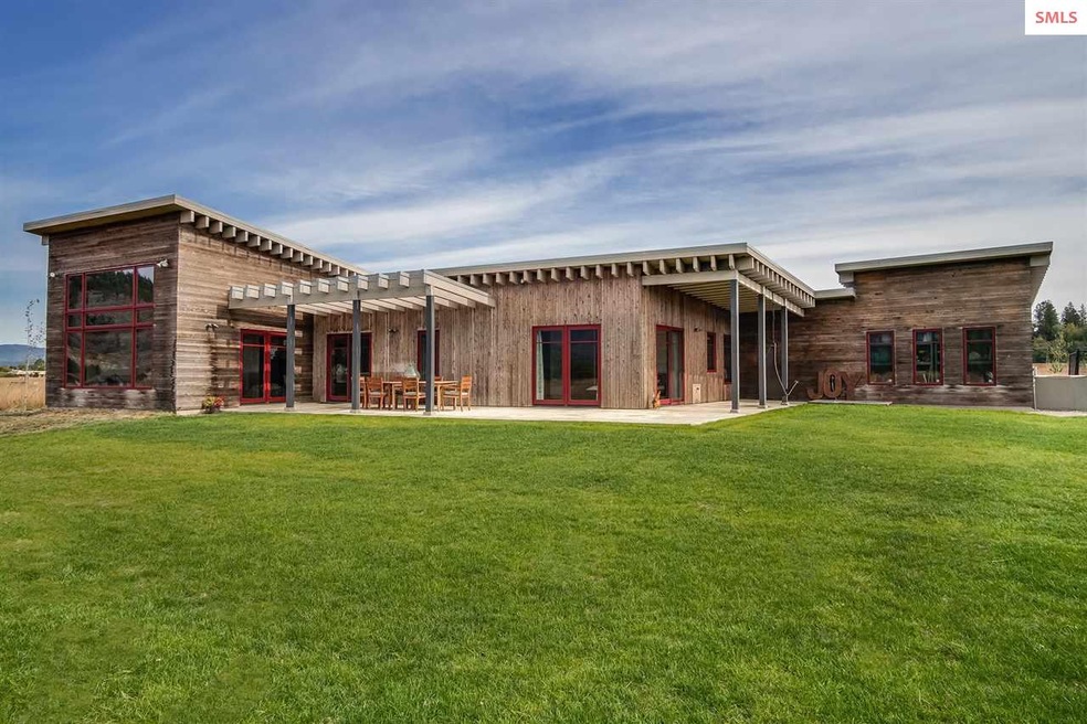 504 Stagecoach Dr, Sagle, ID 83860 - photo 1