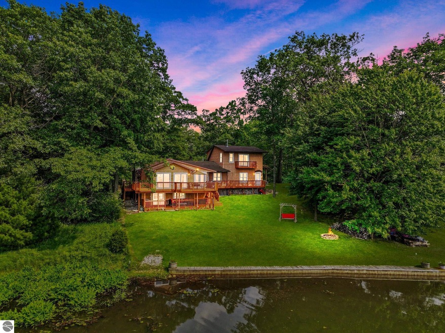 Sold $809,900