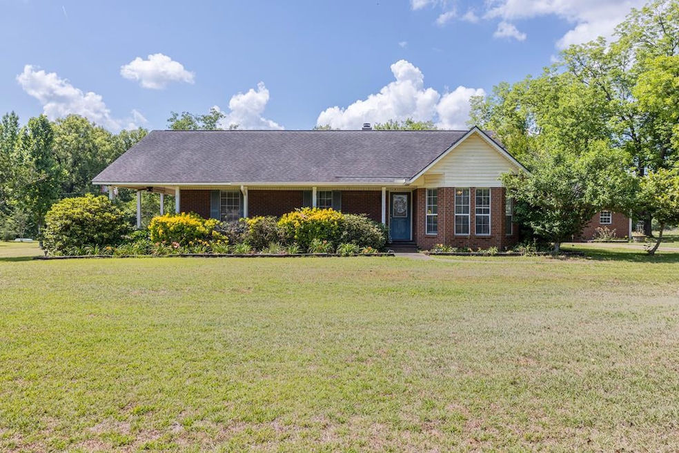 3516 Thomas Rd, Albany, GA 31705 - photo 1