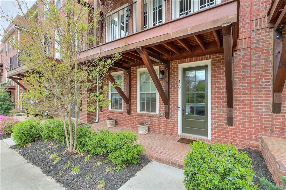 Sold $775,000 • Co-Listing Agent