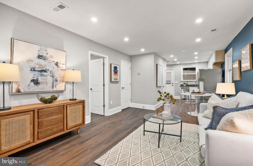 612 44th St NE, Washington, DC 20019 - photo 1