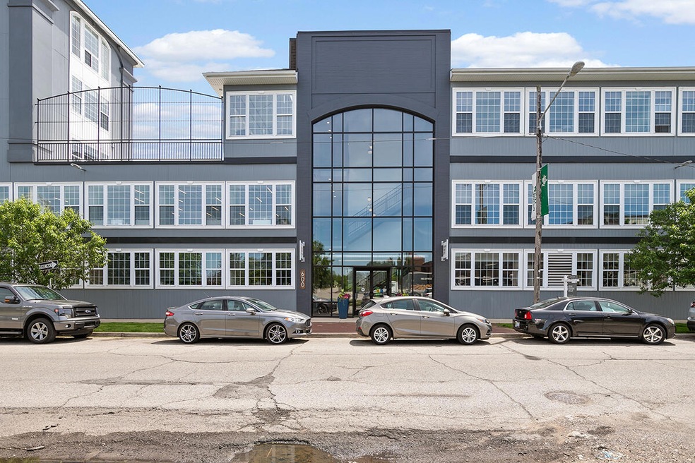 Sold $369,900