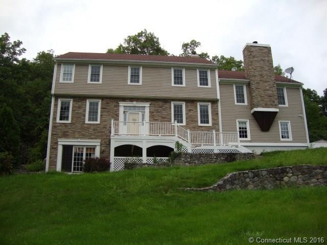 171 Lantern Park Ln N, Southbury, CT 06488 - photo 1