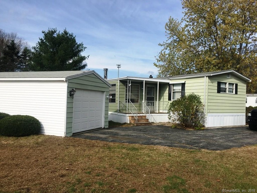 57 Highland Dr, Quinebaug, CT 06262 - photo 1