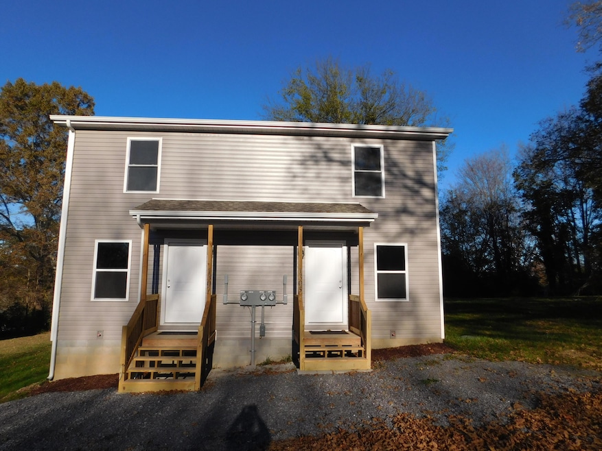 1305 Chilhowee St, Athens, TN 37303 - photo 1