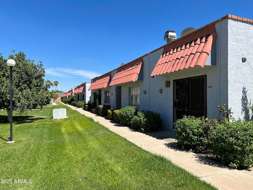 6818 N 35th Ave unit Q, Phoenix, AZ 85017 - photo 1