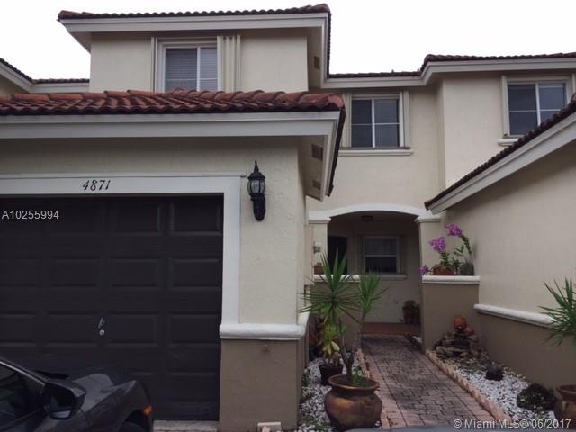 4871 NW 116th Ave, Doral, FL 33178 - photo 1