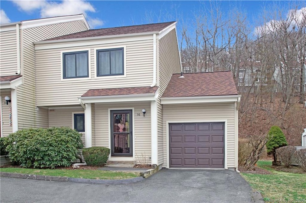 36 Deer Run unit 36, Bethel, CT 06801 - photo 1