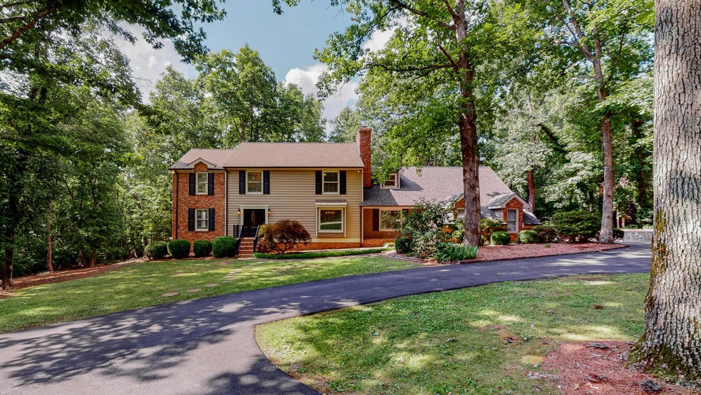 924 Arden Way Signal Mt TN 37377-80