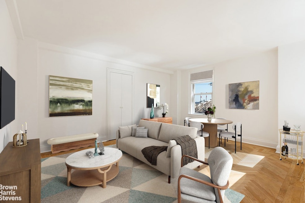 Prewar Sutton Place unit 14 F, New York, NY 10022 - photo 1