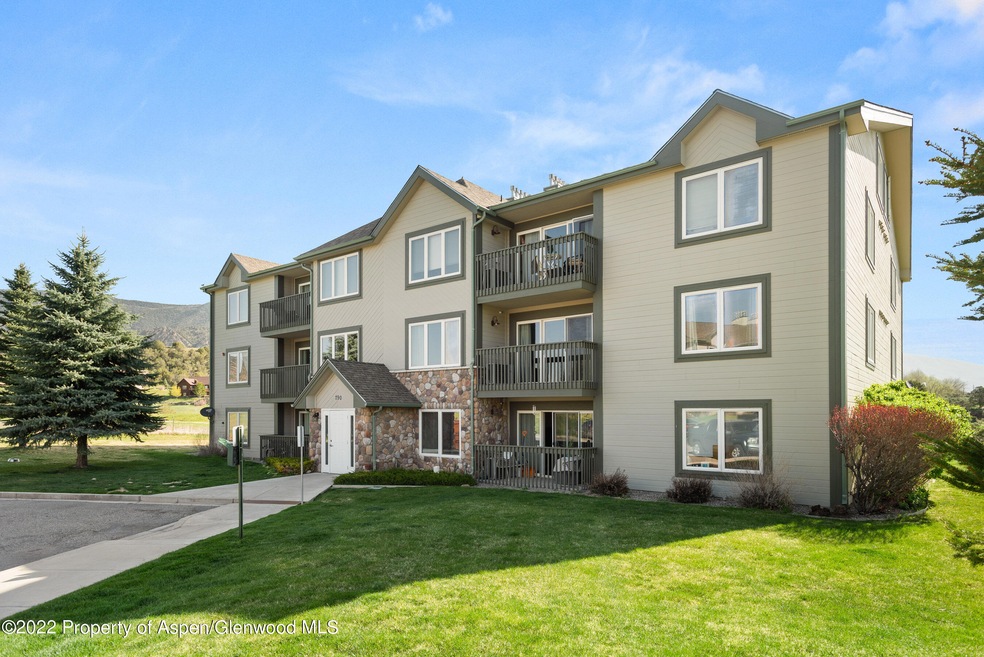 790CastleValley#H_DASH_22042816