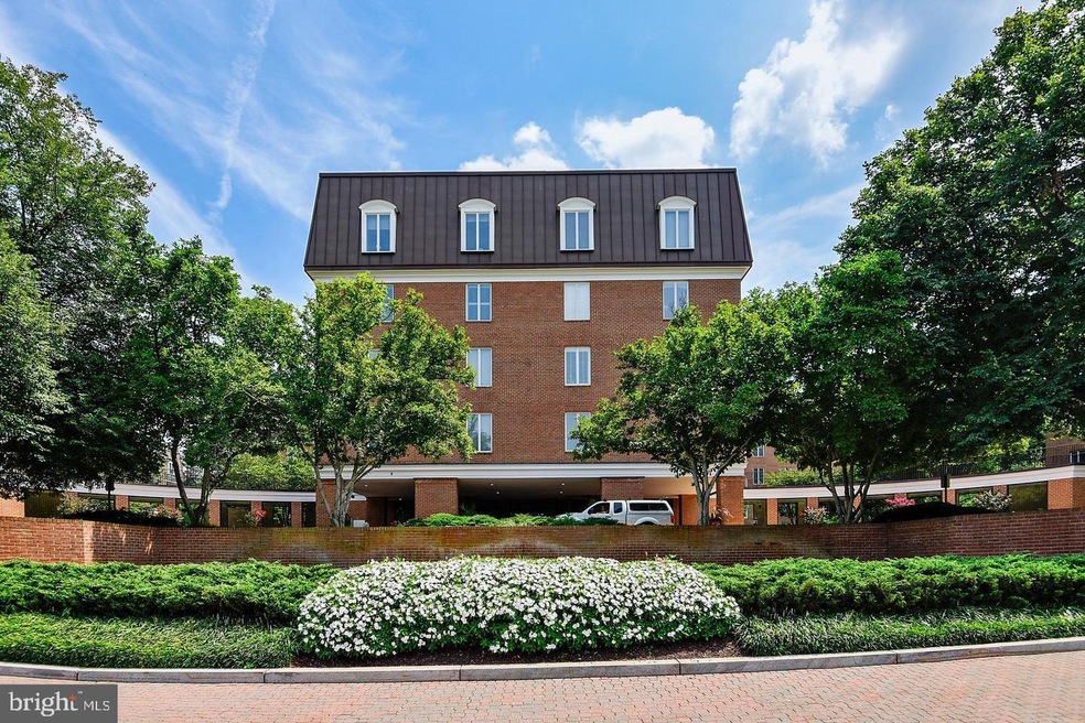 8101 Connecticut Ave unit S302, Chevy Chase, MD 20815 - photo 1