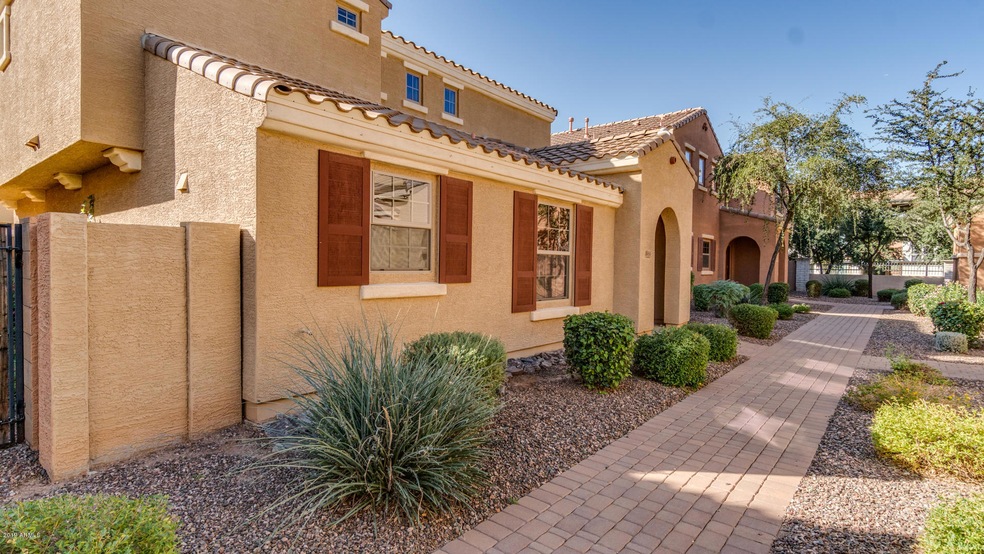 1684 S Martingale Rd-2