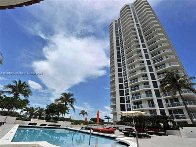 St. Tropez North Beach unit 18-C, Miami Beach, FL 33141 - photo 1