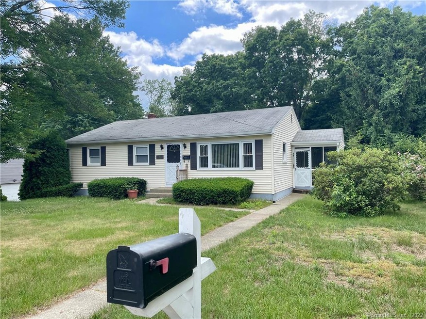 65 Adelaide St, Danielson, CT 06239 - photo 1