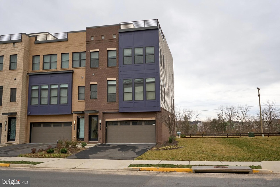 23575 Hopewell Manor Terrace, Ashburn, VA 20148 - photo 1