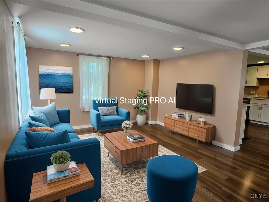 Virtually staged