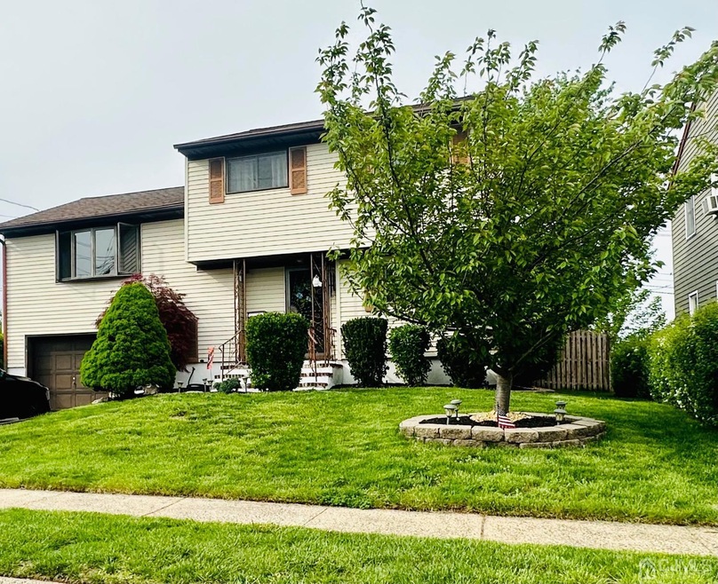 37 Harrison Ave, Carteret, NJ 07008 - photo 1