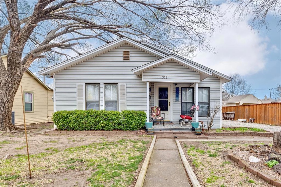 Welcome home to 306 Greer Street!