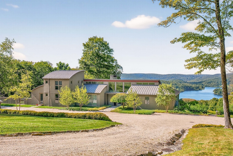 198 Tinker Hill Rd, New Preston Marble Dale, CT 06777 - photo 1