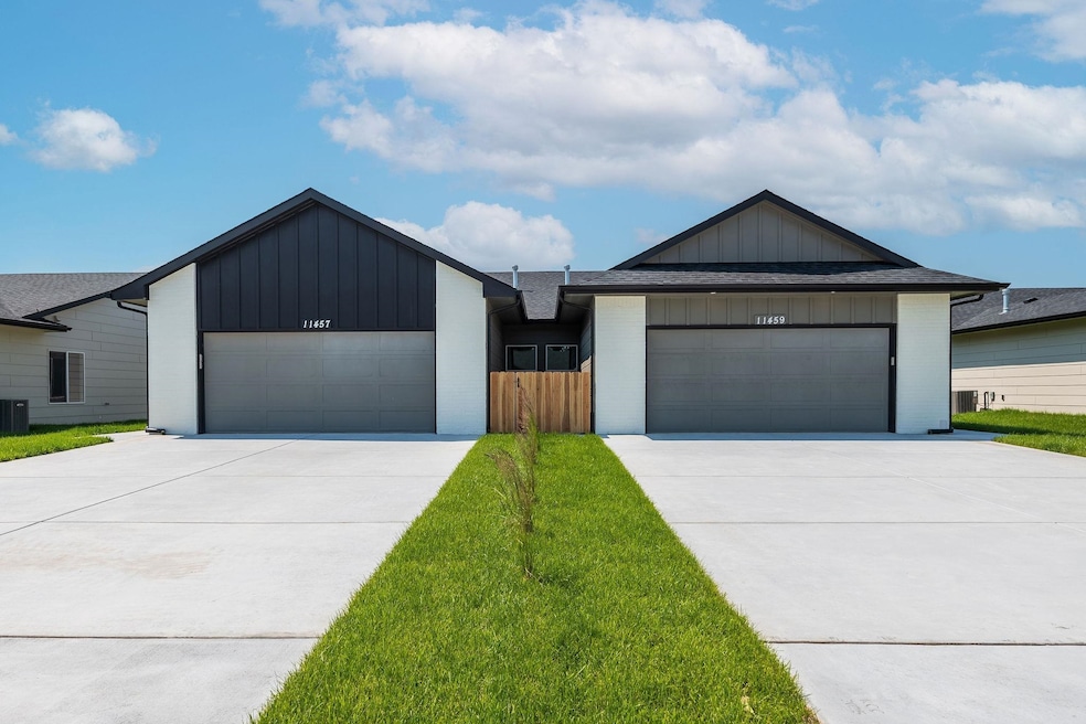 11333 W 35th St S, Wichita, KS 67215 - photo 1