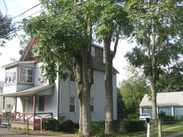 2022 Kings Hwy, Fairfield, CT 06824 - photo 1