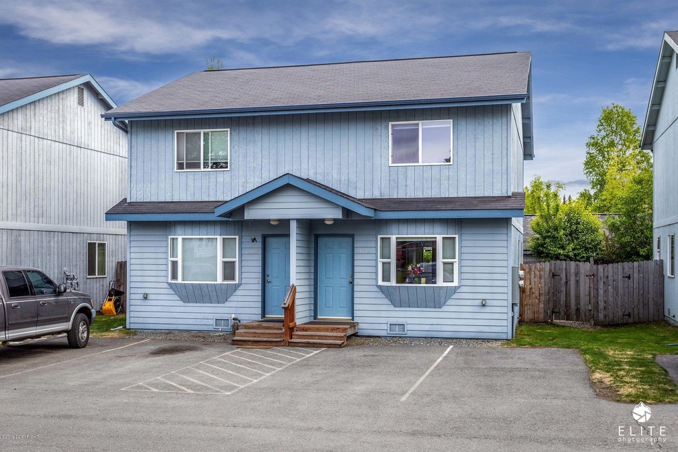 4827 Klamath Falls Lane