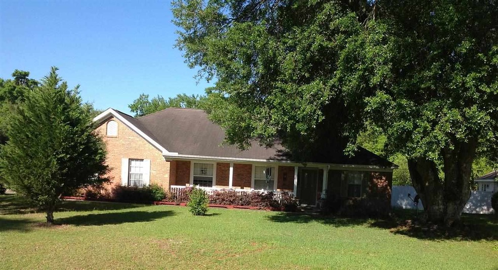 22 Bridle Gate Dr unit 2, Crawfordville, FL 32327 - photo 1