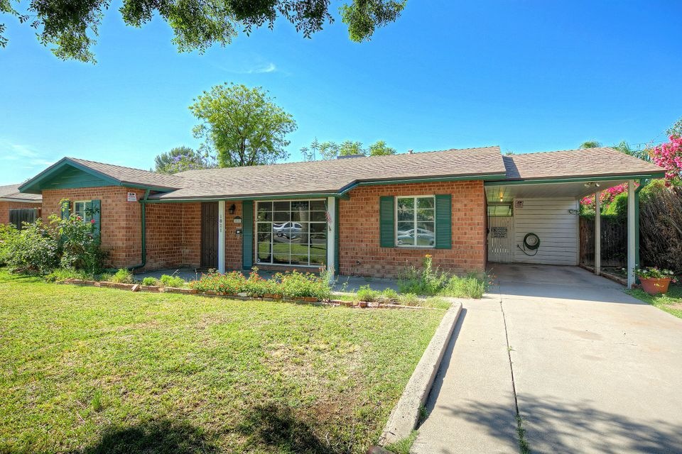 1821EMontebello003