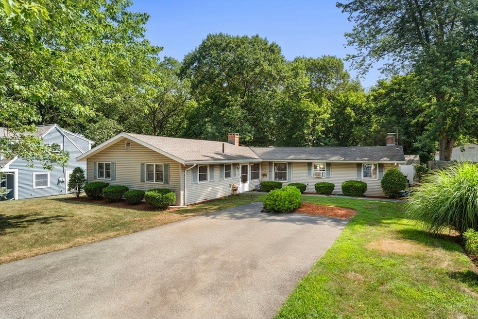 4 Price Rd, Peabody, MA 01960 - photo 1