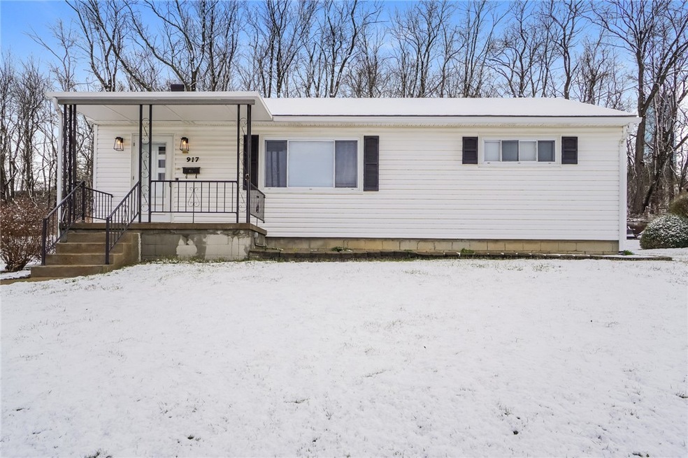 917 Chaplin St, Conway, PA 15027 - photo 1