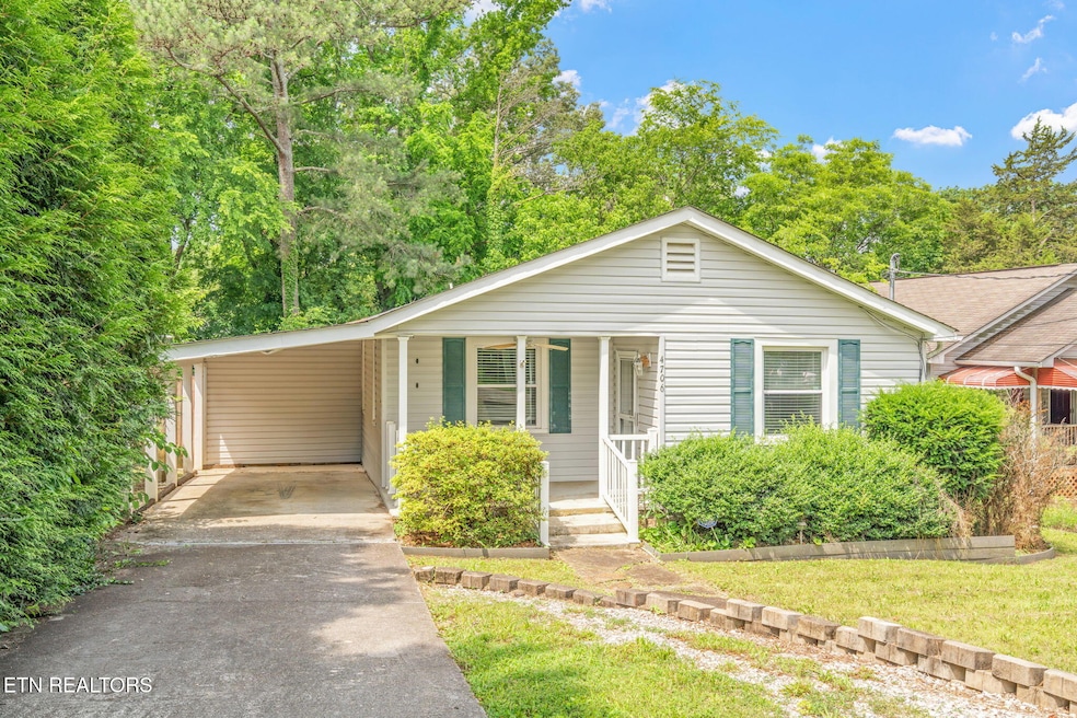 4-web-or-mls-4706 Neel Street-5
