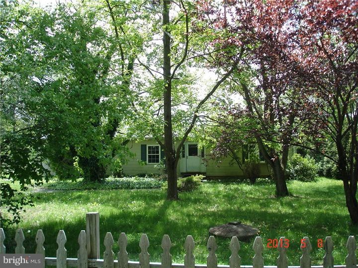 618 Howell School Rd, Bear, DE 19701 - photo 1