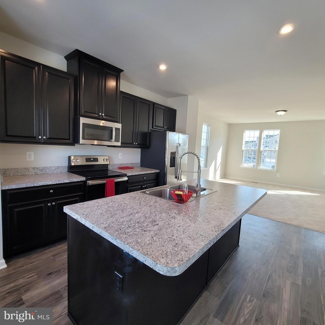 36099 Fawn Ln, Locust Grove, VA 22508 - photo 1