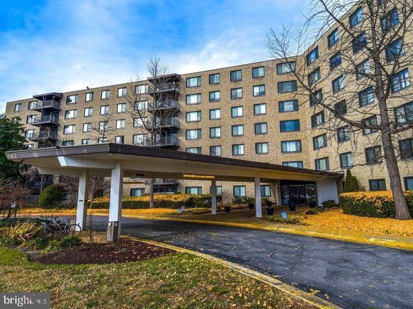 The Seville unit 427, Hyattsville, MD 20782 - photo 1