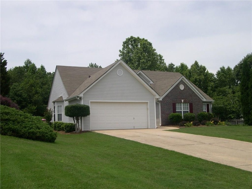 5370 Amber Cove Way, Flowery Branch, GA 30542 - photo 1