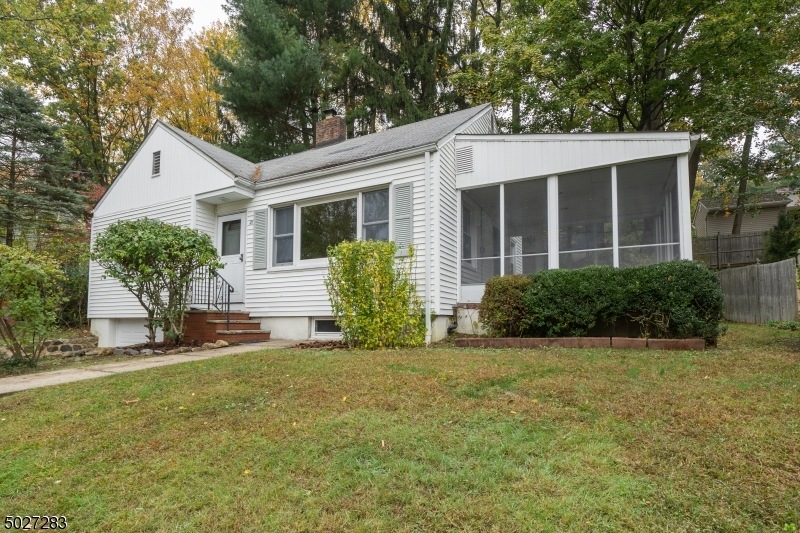 21 Hilsinger Rd, Parsippany-Troy Hills, NJ 07878 - photo 1