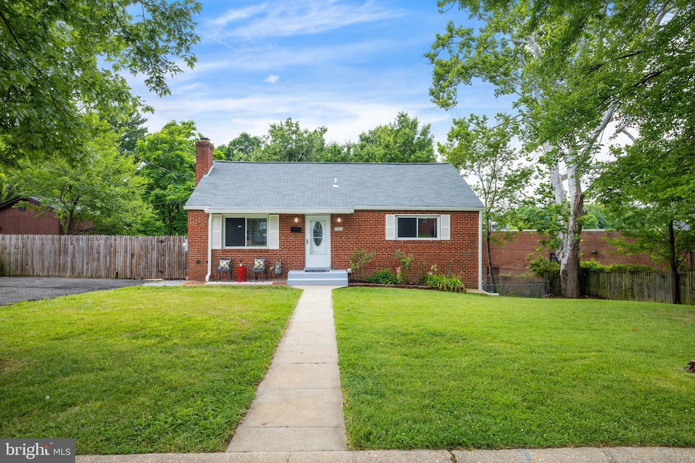 9006 Highland Dr, Adelphi, MD 20783 - photo 1