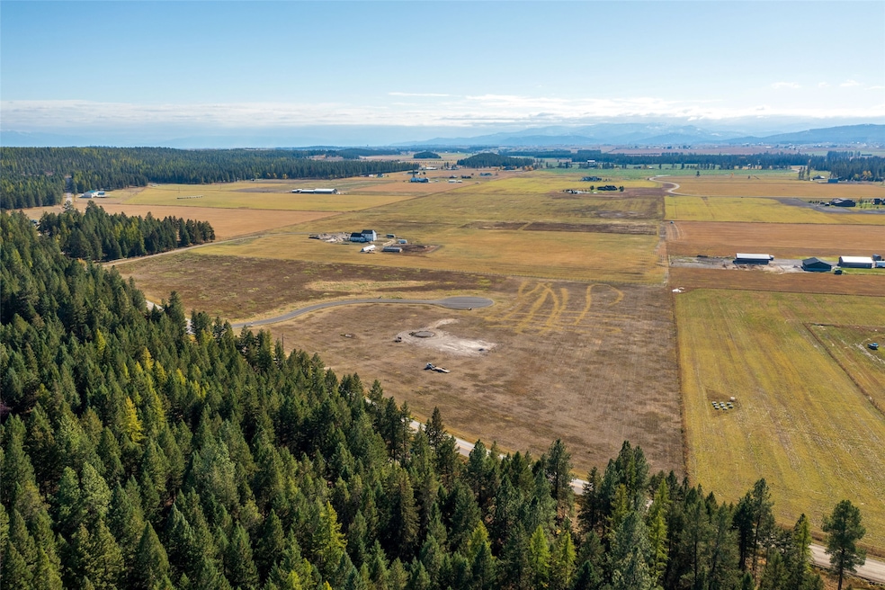 34 & 46 Stampede Dr, Whitefish, MT 59937 - photo 1