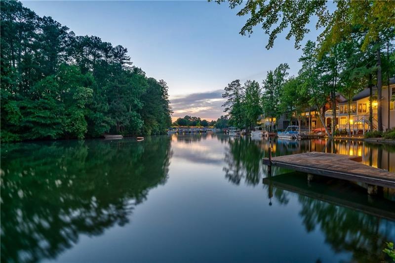 Welcome Home to the Resort Lifestyle of Lake Windw
