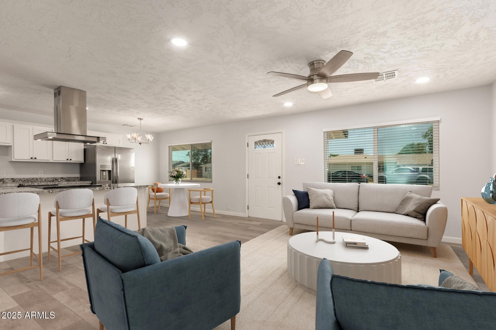 1028 W 5th St, Mesa, AZ 85201 - photo 1